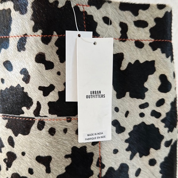 URBAN OUTFITTERS Calf Hair Tote Bag - Picture 4 of 10